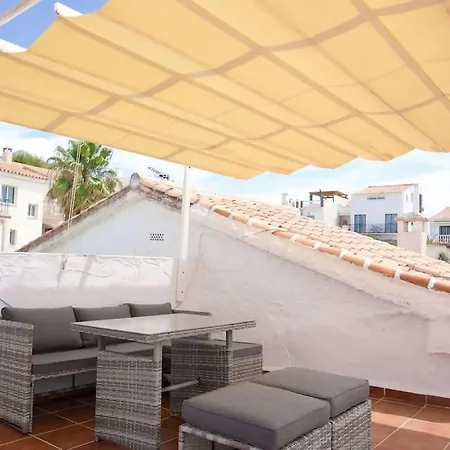 Casa Santo Tomas - Cerca De La Playa نيرخا